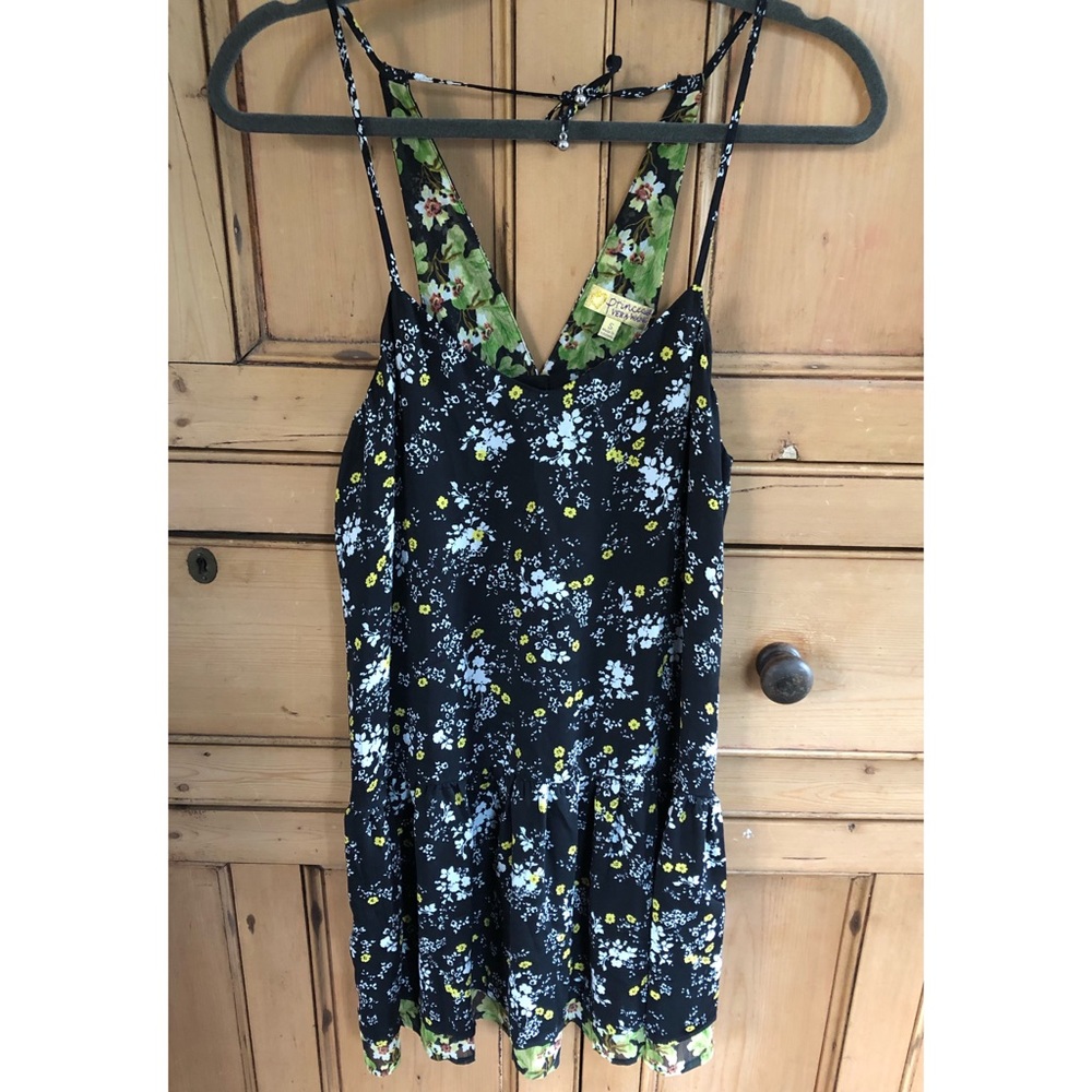 Princess Vera Wang Drop Waist Floral Dress Size S